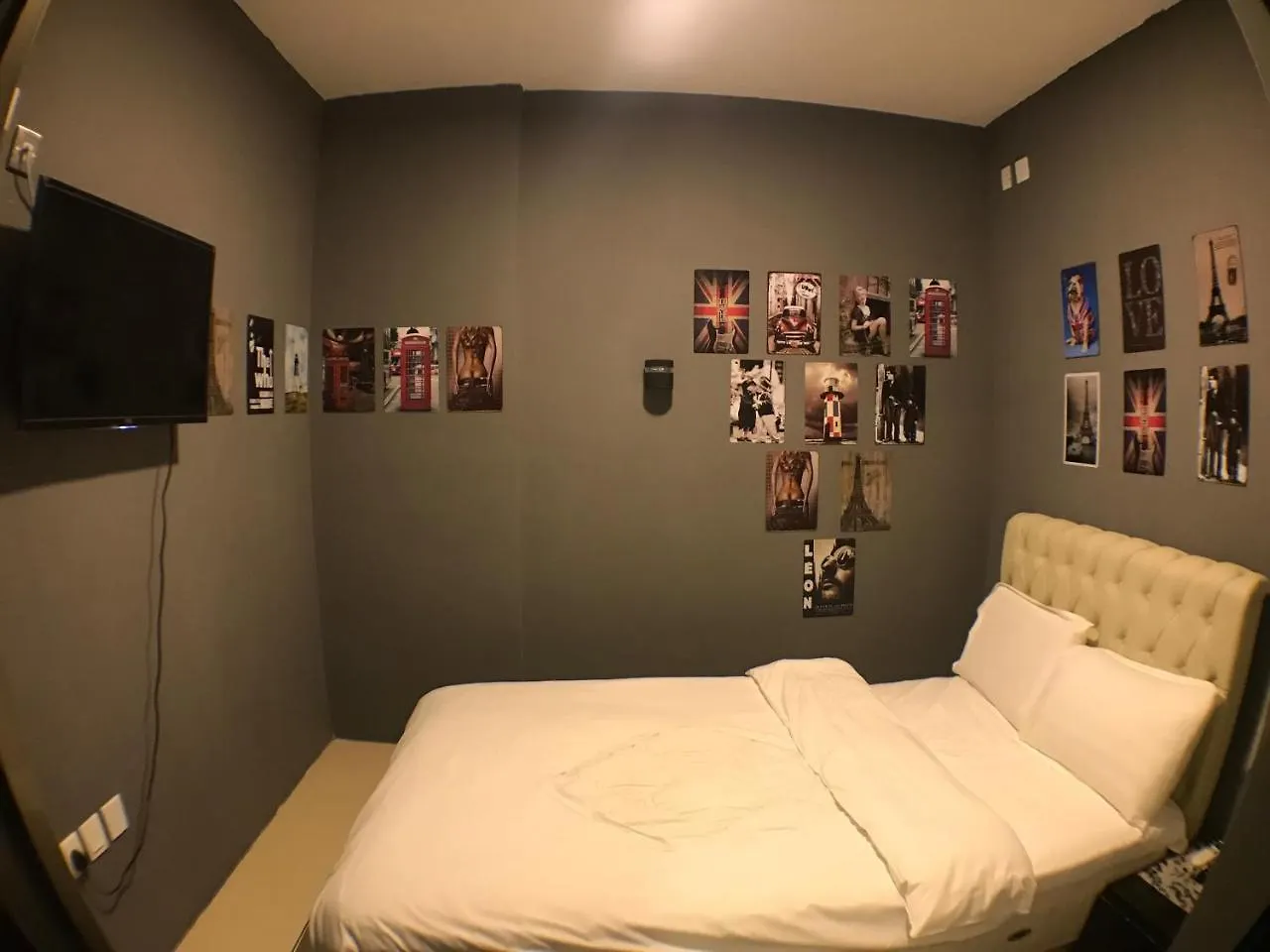 Tong Luo Wan Hostel Гонконг 0*,