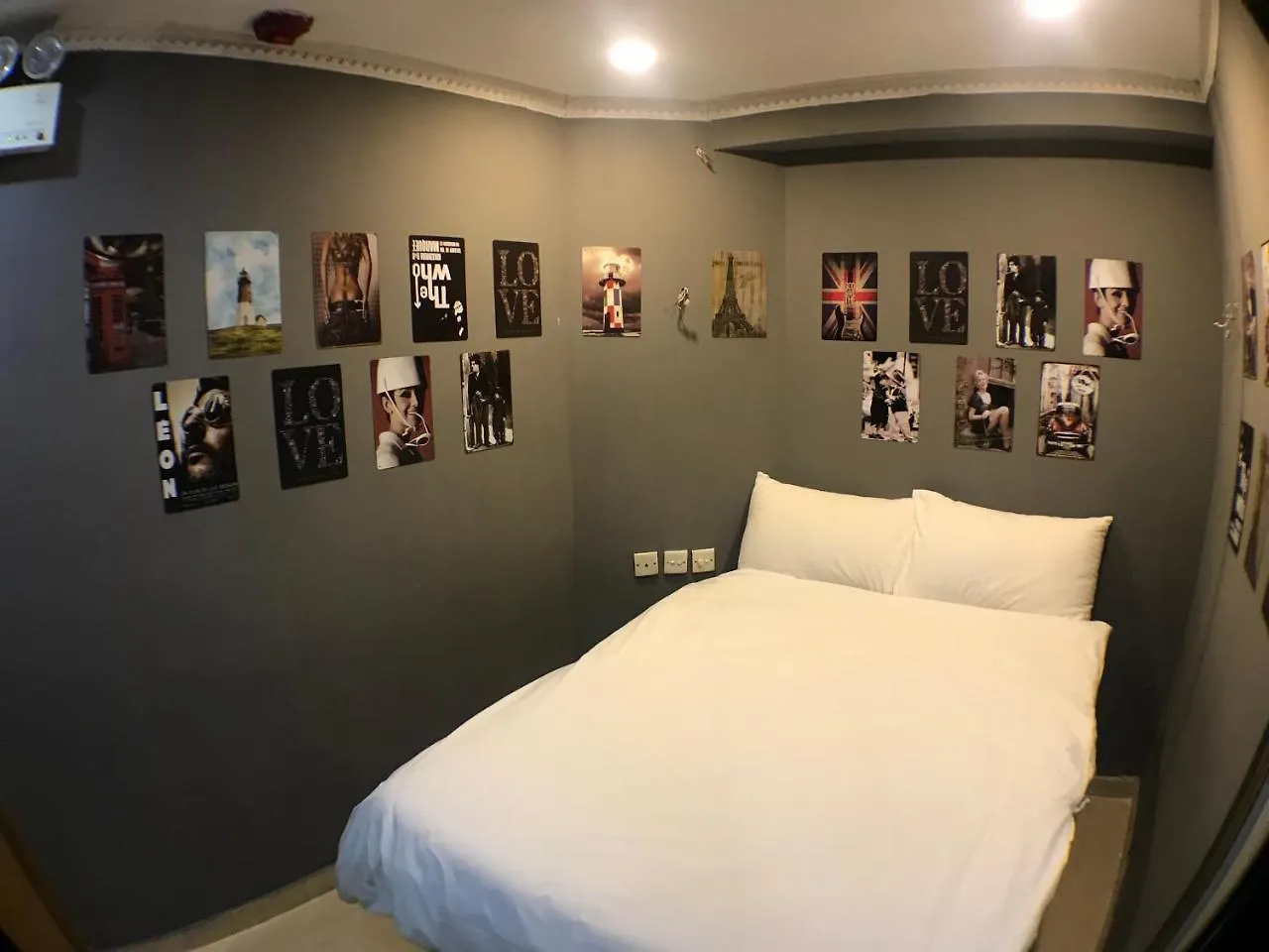 Tong Luo Wan Hostel Гонконг
