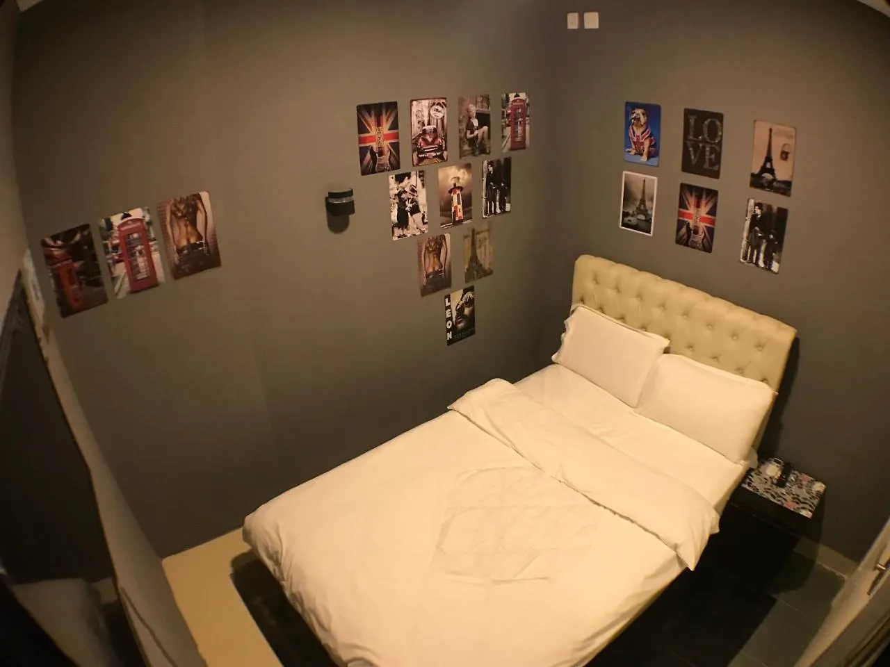 Tong Luo Wan Hostel Гонконг Китай