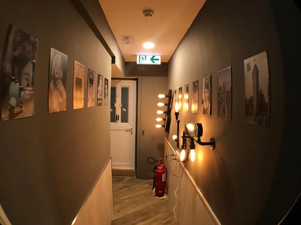 Tong Luo Wan Hostel Гонконг Гостевой дом
