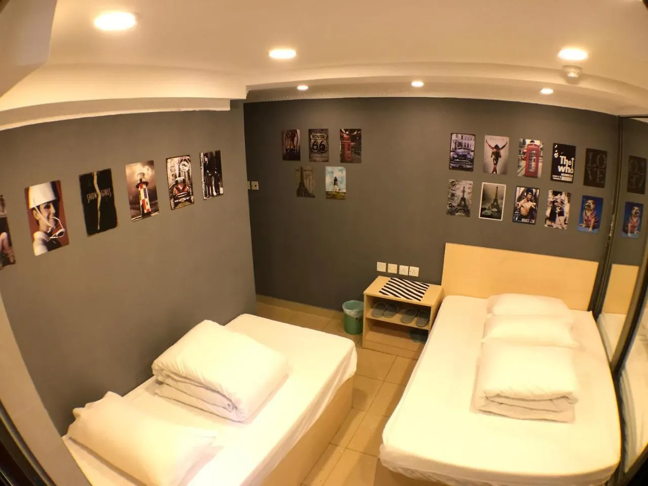 Tong Luo Wan Hostel Гонконг 0*,  Китай