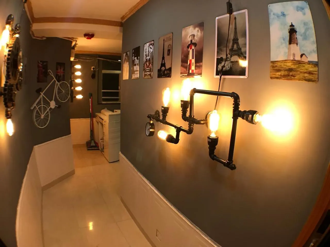 Tong Luo Wan Hostel Гонконг