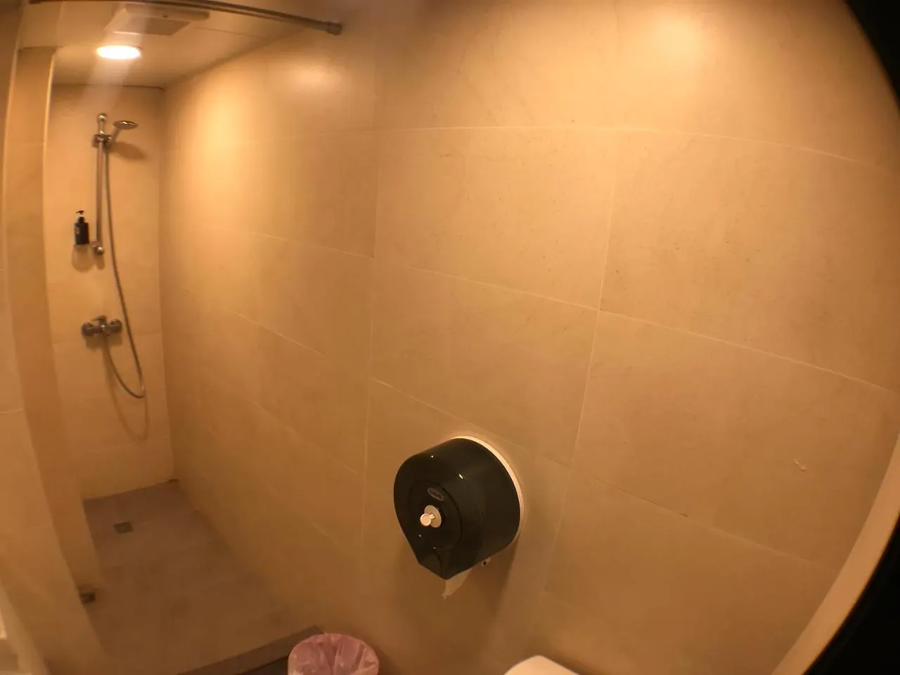 Гостевой дом Tong Luo Wan Hostel Гонконг