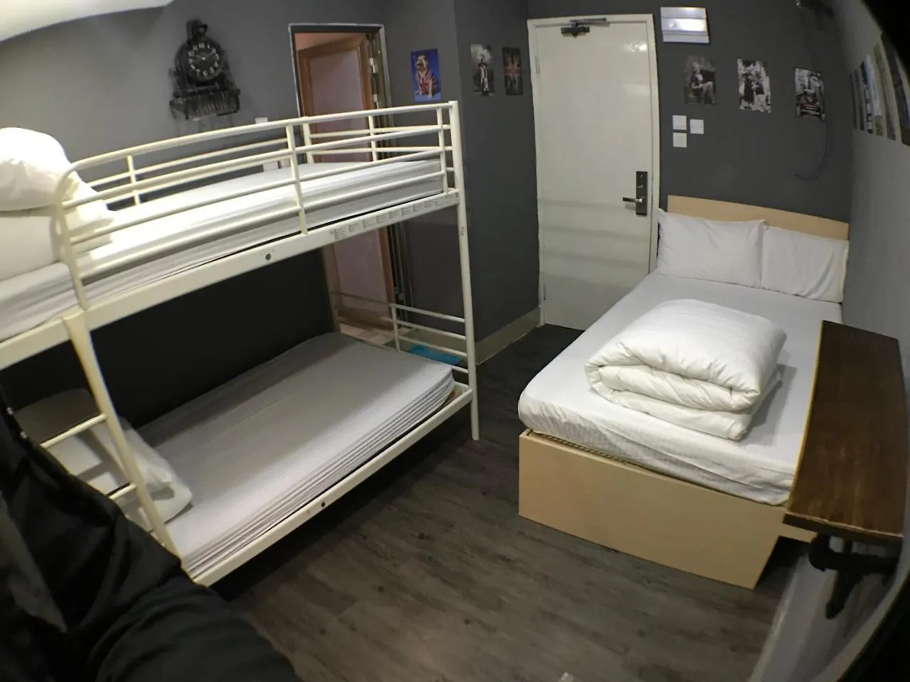 Tong Luo Wan Hostel Гонконг Китай