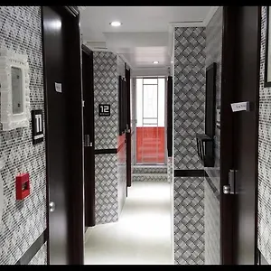 Pensionat Micro, Hongkong